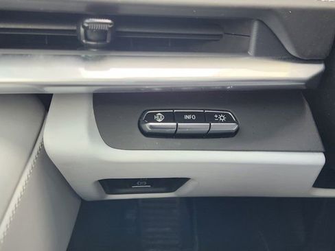 Used 2024 Chevrolet Corvette Stingray w/ Z51 Performance Package image 25