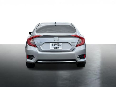 Used 2019 Honda Civic Touring image 7