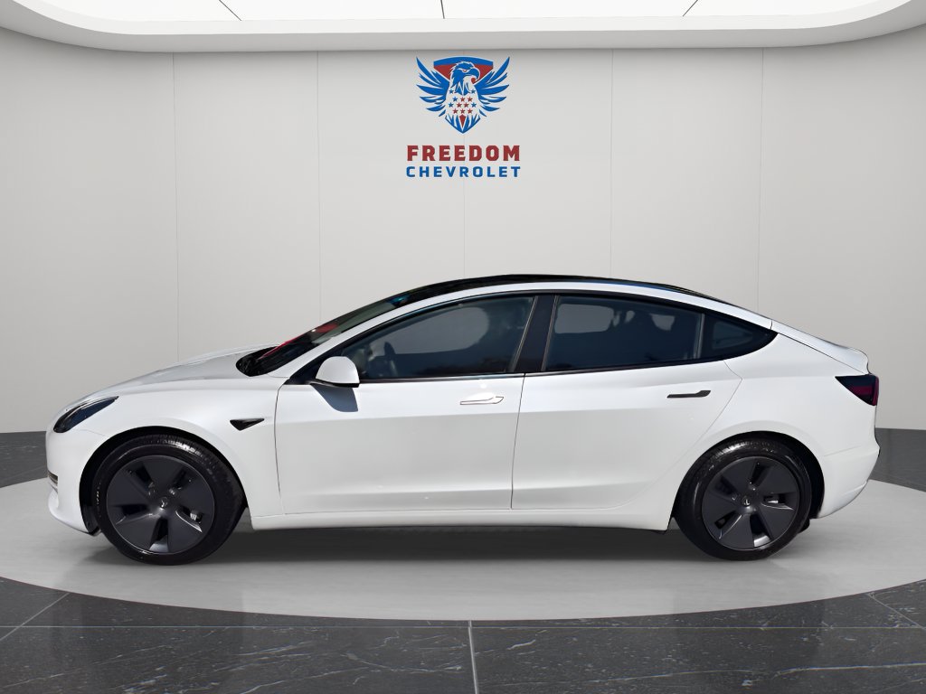 Used 2022 Tesla Model 3 Long Range AWD/4WD image 3