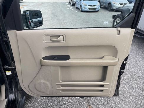 Used 2010 Honda Element EX image 37