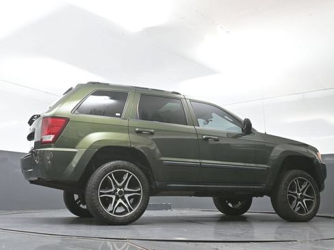 Used 2007 Jeep Grand Cherokee Laredo AWD/4WD image 21