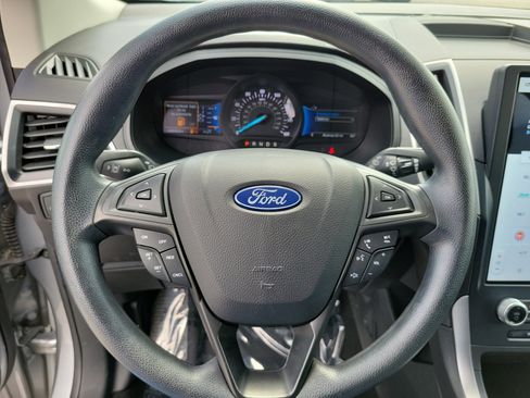 Used 2022 Ford Edge SE w/ Black Appearance Package AWD/4WD image 20