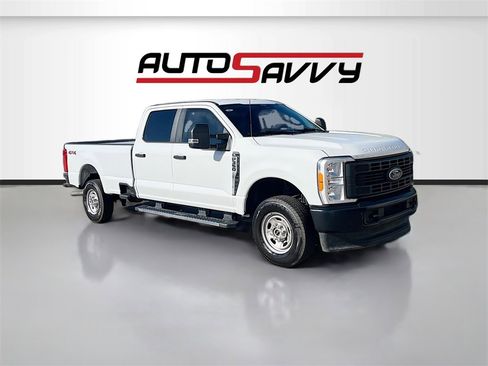 Used 2023 Ford F350 XL image 1
