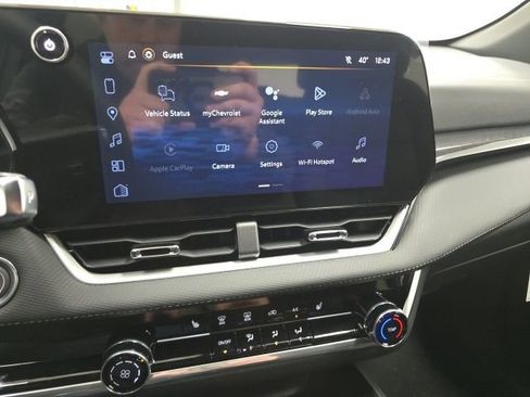 New 2026 Chevrolet Equinox LT w/ Safety and Technology Package FWD image 13