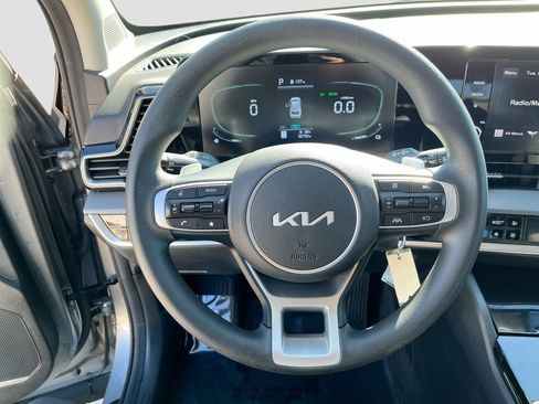 Certified 2023 Kia Sportage LX image 10