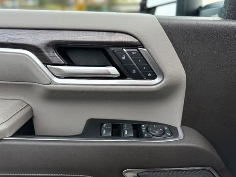 Used 2024 Chevrolet Silverado 2500 LTZ w/ LTZ Plus Package image 13