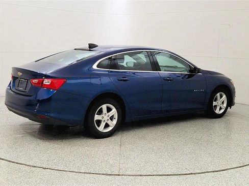 Used 2019 Chevrolet Malibu LS w/ Driver Confidence Package FWD image 7
