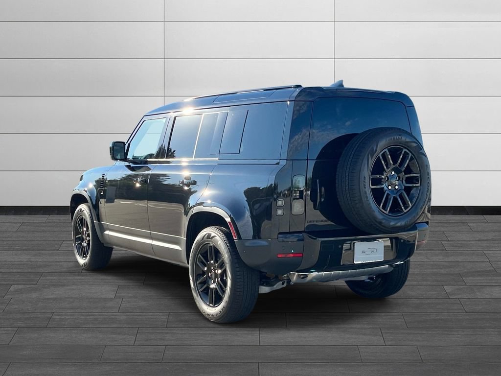 New 2026 Land Rover Defender 110 S AWD/4WD image 3
