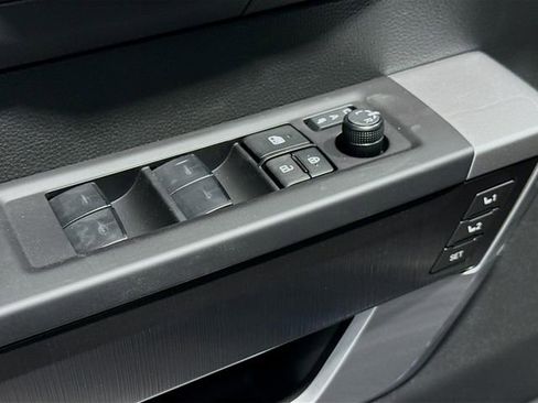 New 2025 Toyota Tundra Platinum image 16