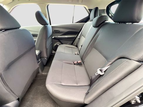New 2025 Nissan Kicks Play S image 22