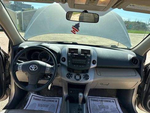 Used 2008 Toyota RAV4 Limited AWD/4WD image 15