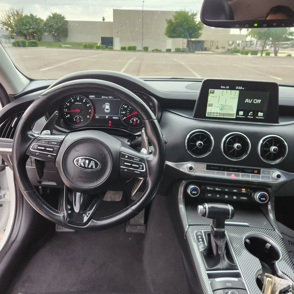 Used 2018 Kia Stinger Premium RWD image 8