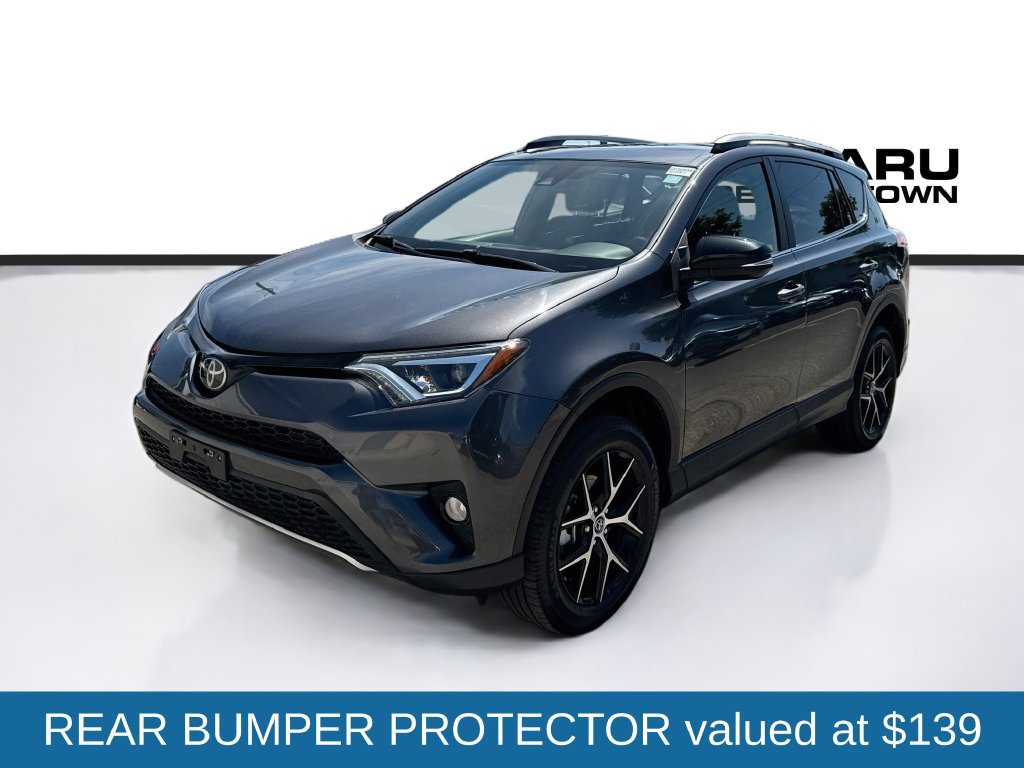 Used 2018 Toyota RAV4 SE w/ Power Extra Value Package FWD image 3