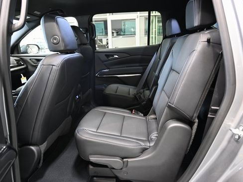 New 2026 Chevrolet Traverse LT w/ Driver Confidence Package image 11