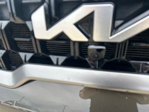Used 2023 Kia Telluride SX Prestige X-Pro AWD/4WD image 3