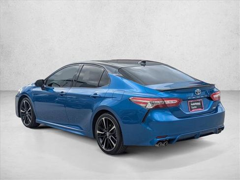 Used 2019 Toyota Camry XSE FWD image 8