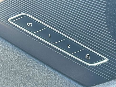 Certified 2025 Chevrolet Corvette Stingray Preferred Conv w/ Z51 Performance Package image 18