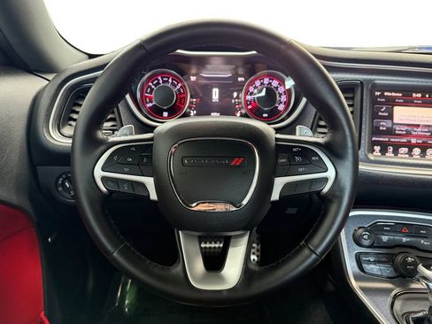 Used 2015 Dodge Challenger R/T Plus RWD image 13
