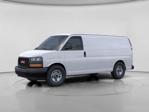 New 2026 GMC Savana 2500 RWD image 2