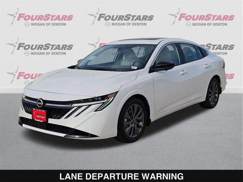 New 2026 Nissan Sentra SL image 9