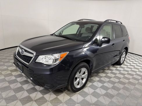 Used 2015 Subaru Forester 2.5i Premium w/ Popular Package #2 AWD/4WD image 9