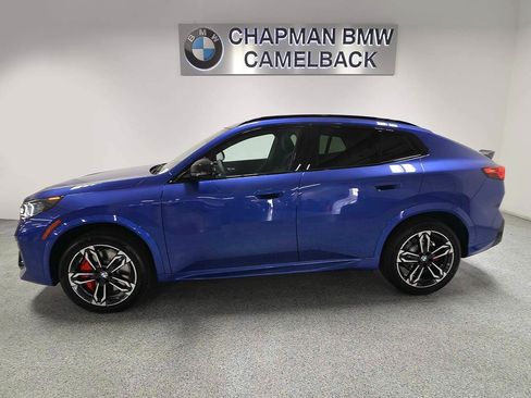 Used 2026 BMW X2 xDrive28i w/ Technology Package AWD/4WD image 3