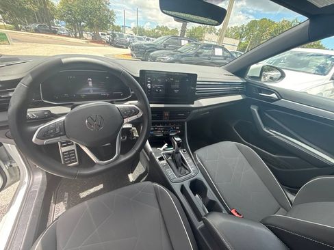 Used 2026 Volkswagen Jetta Sport FWD image 25