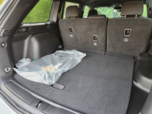 New 2025 Jeep Grand Cherokee Laredo image 19