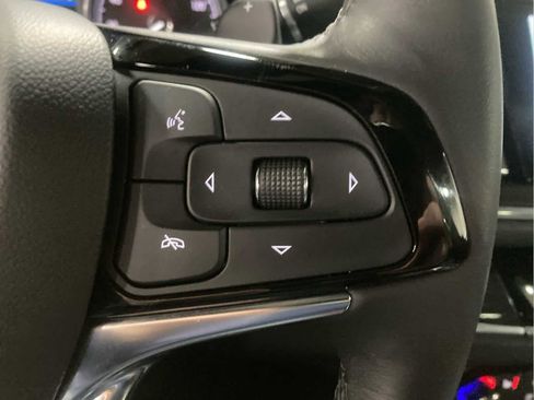 Used 2024 Buick Enclave Essence w/ Experience Buick Package image 27