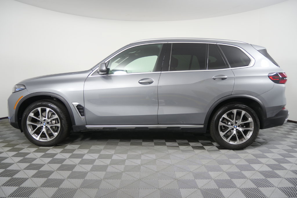 Certified 2026 BMW X5 sDrive40i RWD image 7