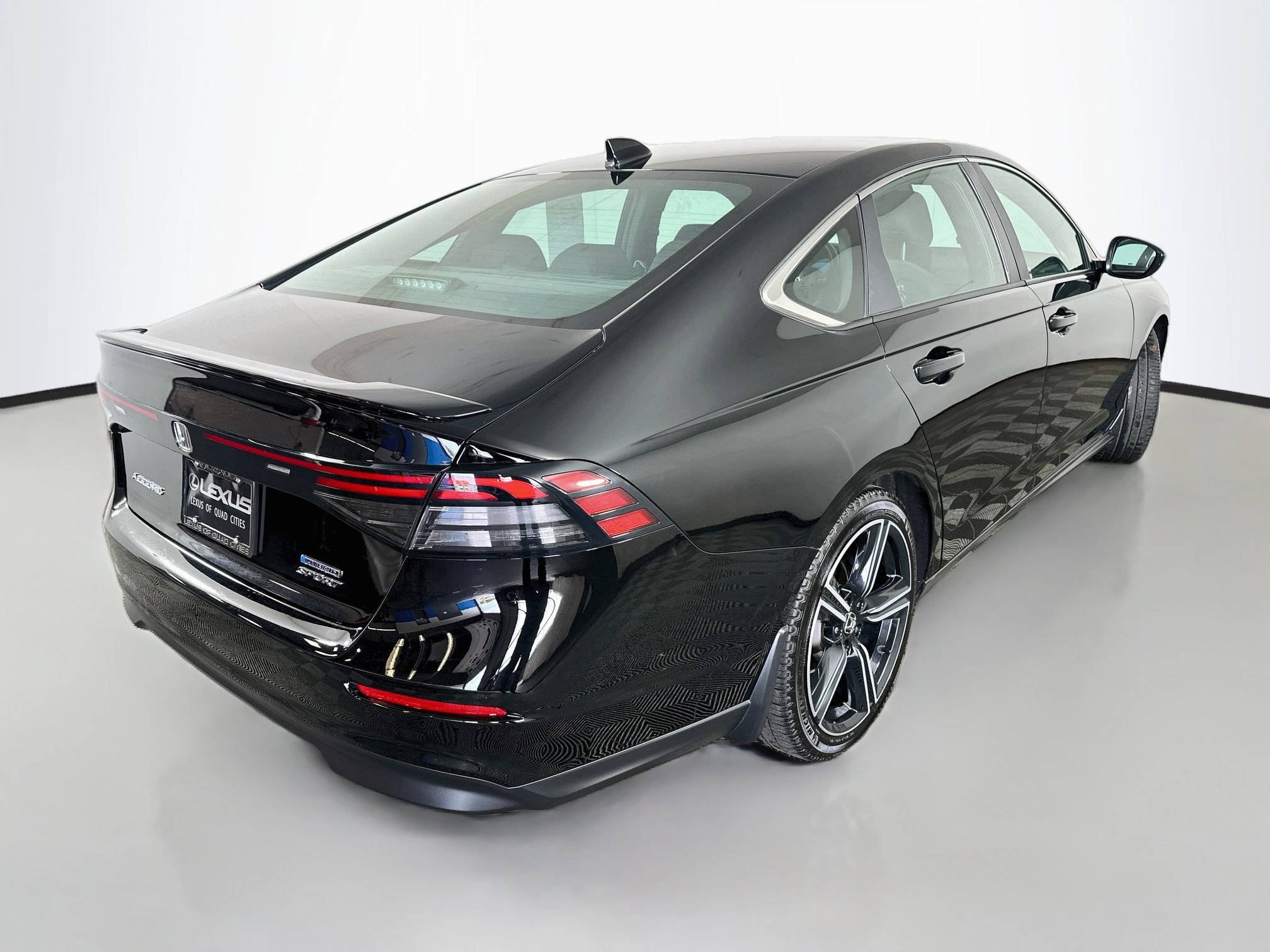 Used 2024 Honda Accord Sport image 7