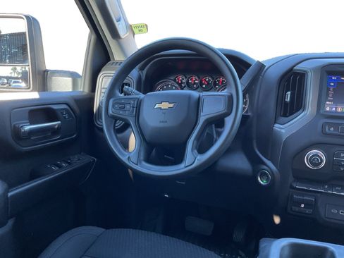 Used 2024 Chevrolet Silverado 2500 W/T w/ WT Convenience Package image 12