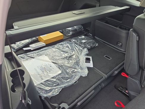 New 2026 Volkswagen Atlas SEL Premium R-Line AWD/4WD image 27