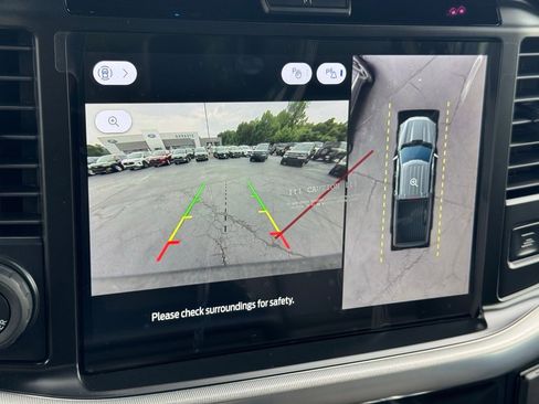 New 2025 Ford F150 Lariat w/ Equipment Group 502A High image 11