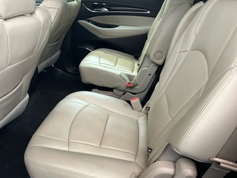 Used 2019 Buick Enclave Premium w/ LPO, Touring Package AWD/4WD image 5