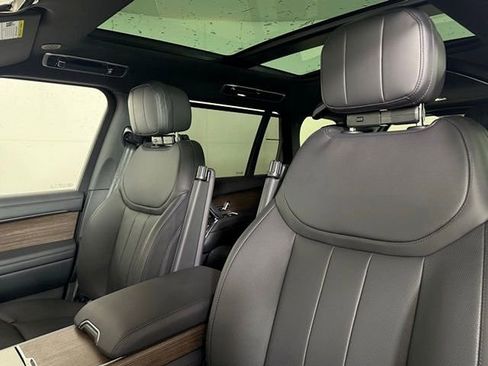 New 2026 Land Rover Range Rover Long Wheelbase SE image 28