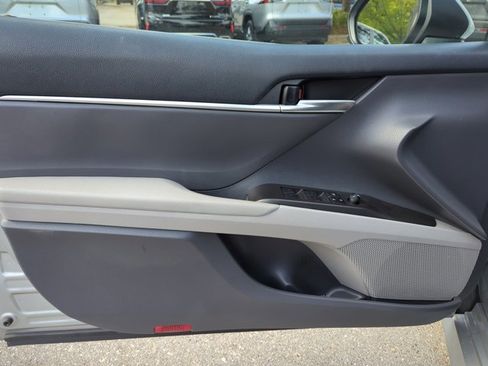 Used 2023 Toyota Camry LE FWD image 8