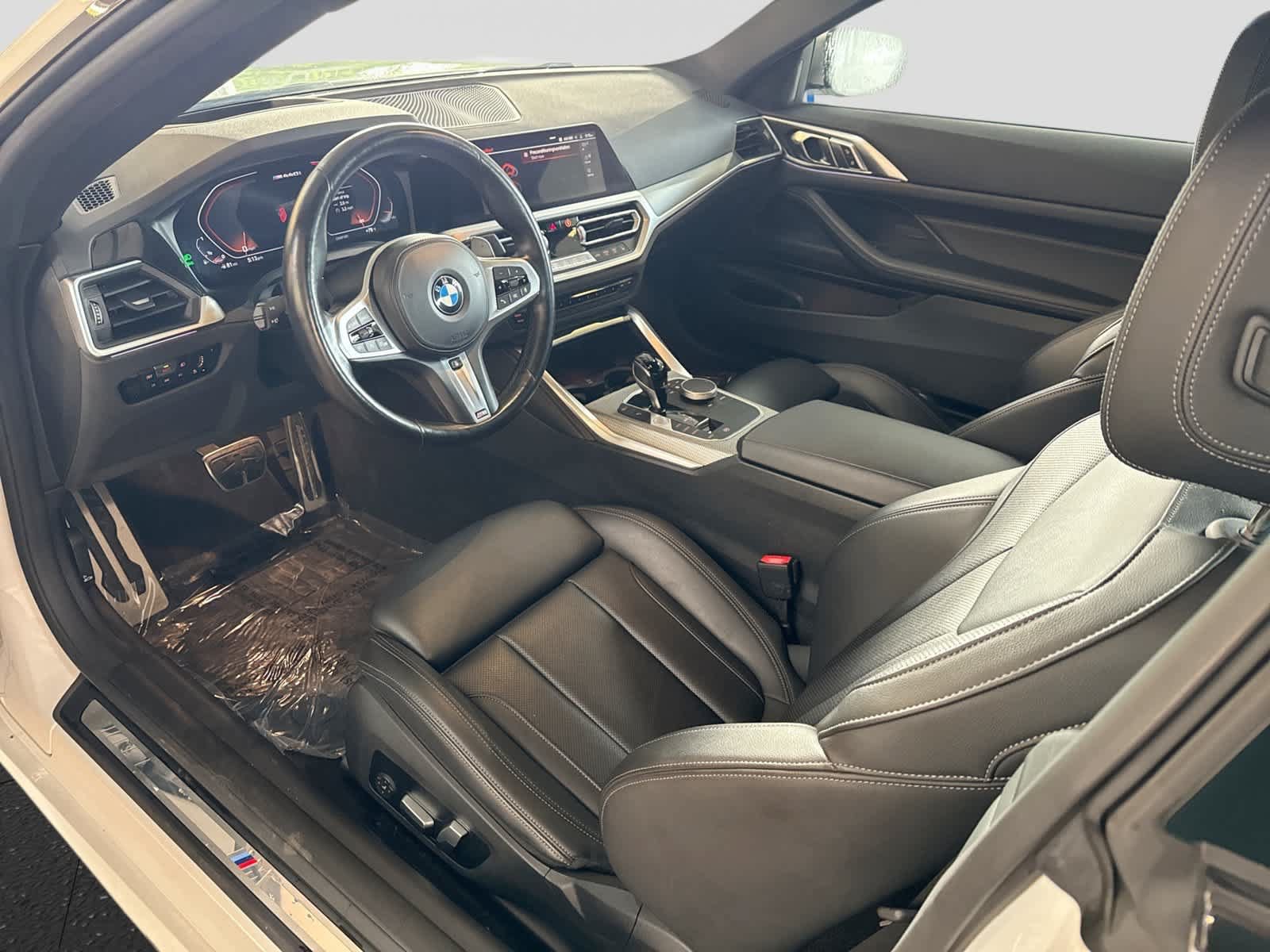 Used 2022 BMW M440i Coupe RWD image 10