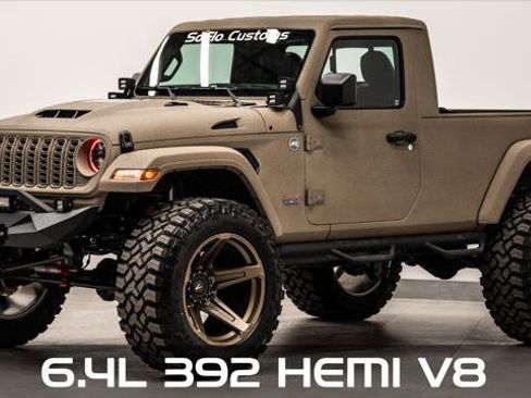 Used 2025 Jeep Wrangler Unlimited Sport AWD/4WD image 1