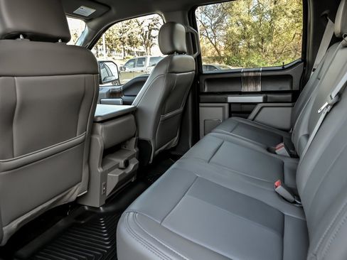 Used 2020 Ford F150 Lariat image 18