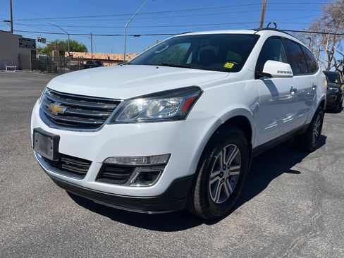 Used 2016 Chevrolet Traverse LT FWD image 11