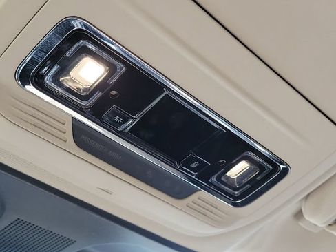 Certified 2022 Lincoln Corsair FWD w/ Equipment Group 101A image 27