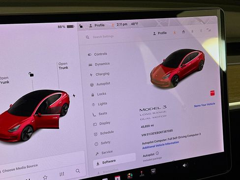 Used 2019 Tesla Model 3 Long Range image 17