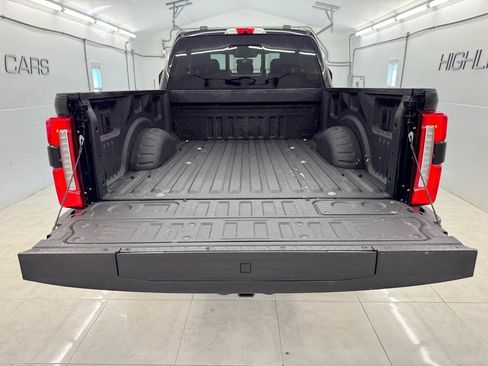 Used 2023 Ford F350 Lariat w/ Chrome Package AWD/4WD image 6