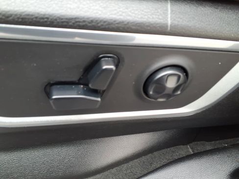 Used 2020 RAM 1500 Laramie w/ Sport Appearance Package image 11