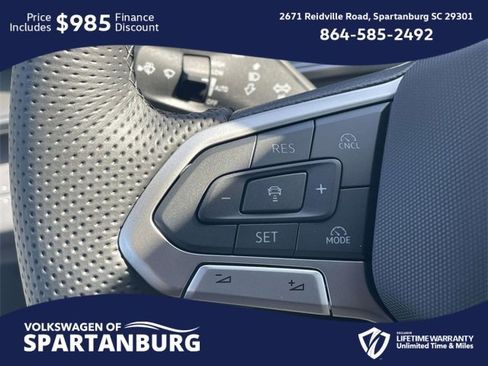 New 2026 Volkswagen Tiguan SE R-Line image 21