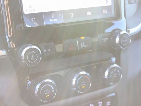 Used 2025 RAM 1500 Big Horn image 23