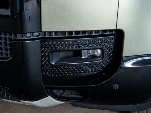 Used 2022 Land Rover Defender 90 X image 14