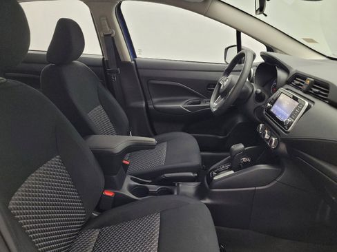 Used 2021 Nissan Versa S FWD image 21
