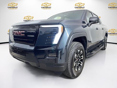 Used 2026 GMC Sierra EV Elevation AWD/4WD image 3